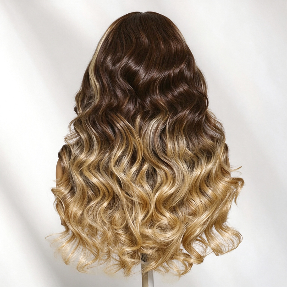 Zlike 7x5 Glueless Lace Wigs Chocolate Brown to Caramel Honey Blonde Ombre Body Wave Human Hair With Wispy Bangs