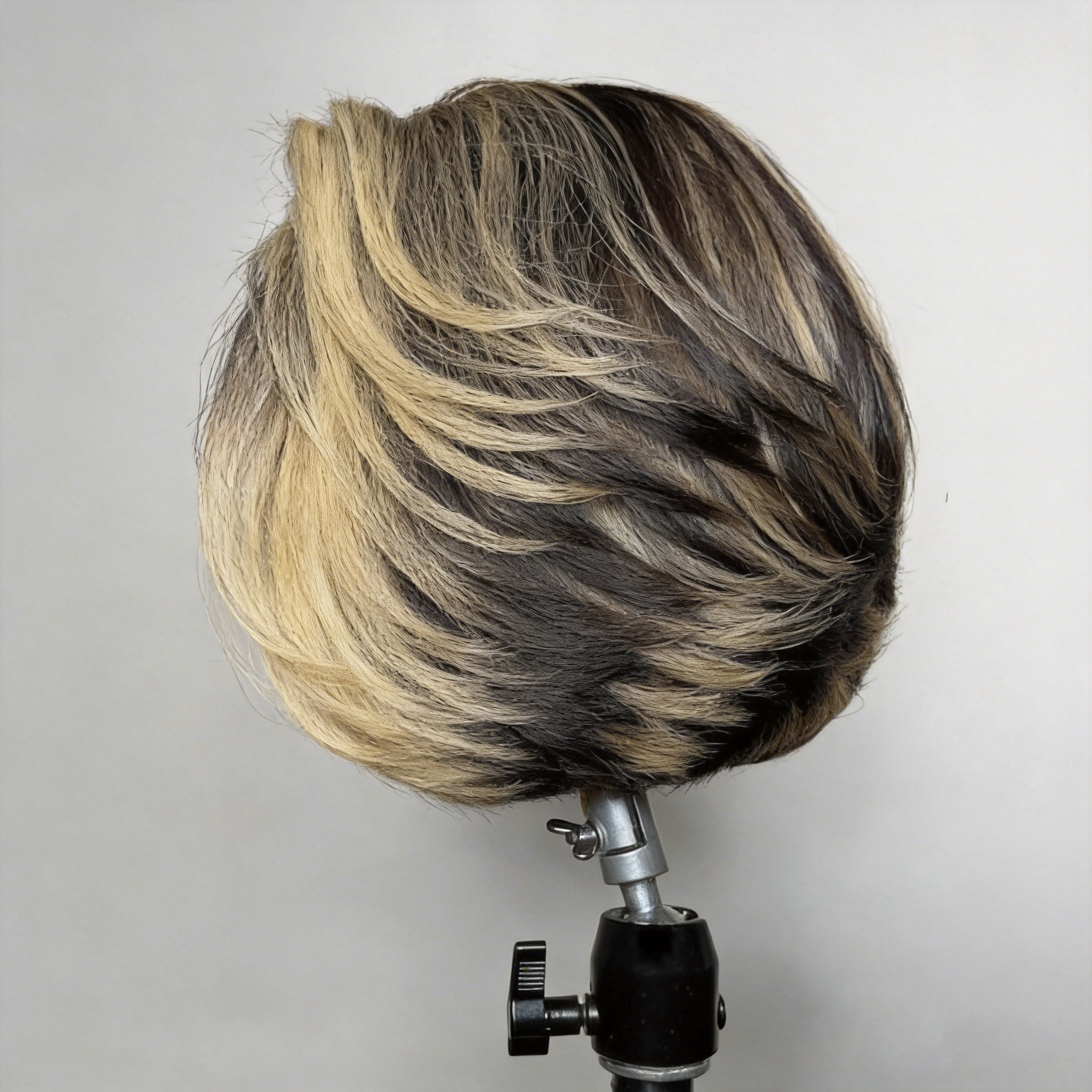 Zlike 7x5 Transparent Lace Blonde Layer Bob Wigs Glueless Pull & Go Human Hair Wigs with Drawstring Cap 300% Density