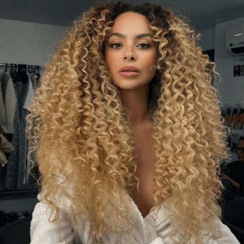 Honey blonde spiral loose curls wig with dark roots, transparent lace front human hair wig with natural volume