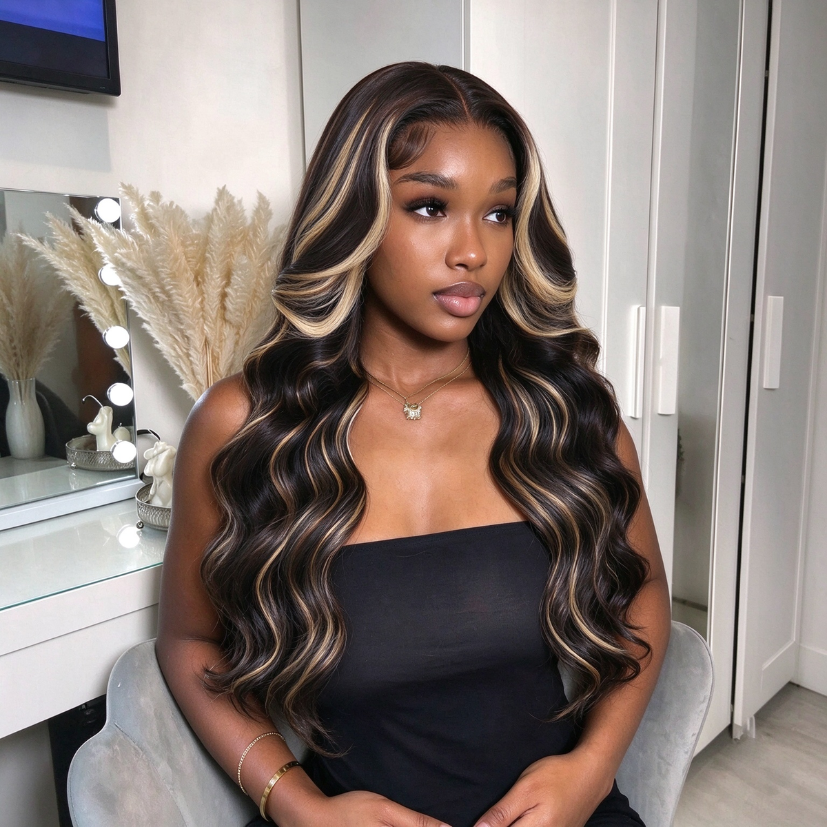 Zlike Black with 613 Blonde Highlights Body Wave Human Hair Wig Transparent Lace Lace Front Wigs