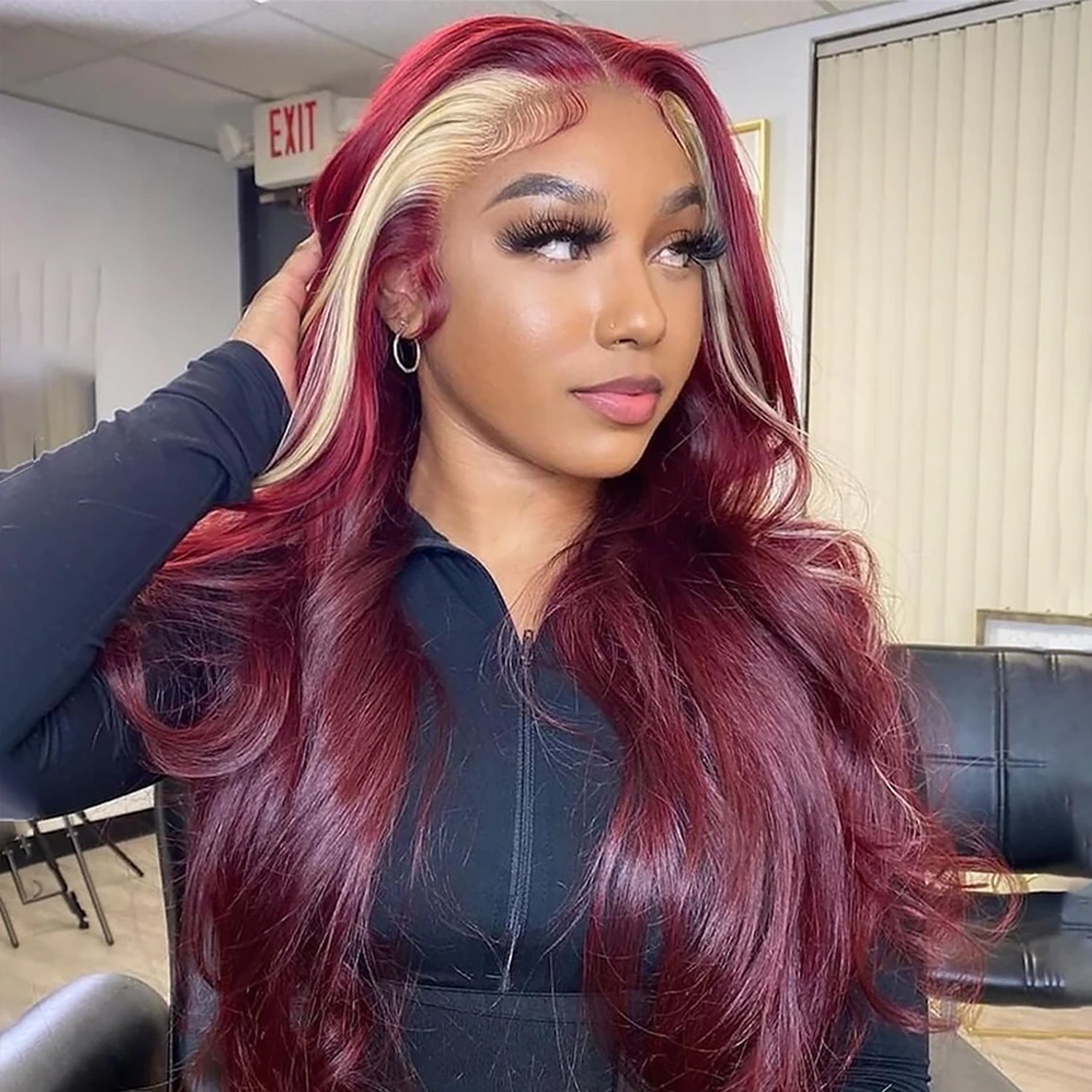 613 Blonde Skunk Stripe Body Wave 13x4 Lace Front Wigs