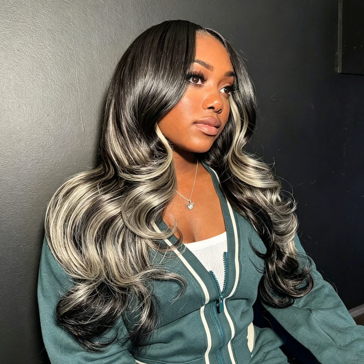 Zlike 1B/613 Black to Blonde Body Wave Middle Part Human Hair Wigs Glueless Drawstring Wigs